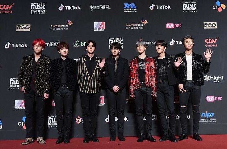 boylletproofs's tweet photo. ใ
ค
ใ
ค
#BULLETPROOF Update.
07/20/2024
#BULLETPROOF already at Casa de Louvre, Paris, France. They will have special performances to enliven The Splendor Gala 2024. OURMYs are you excited? ๐
#TheSplendorGala2024
ใ
ค
ใ
ค https://t.co/KrViDdoHUm