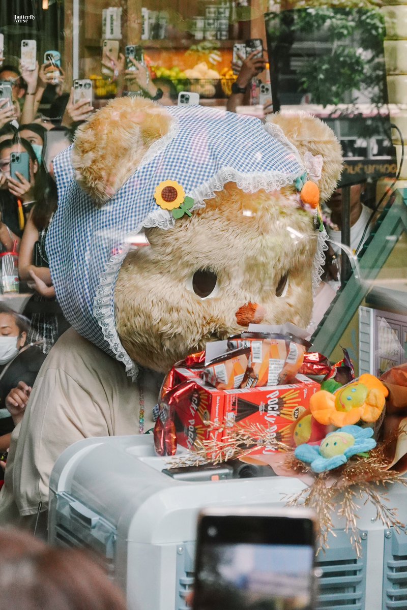 butterflyverse_'s tweet photo. น้องเนยของมามี้วันนี้น่ารักมากๆ เยย 🧸🤏🏻

#ButterBear #ด้อมน้องเนย https://t.co/zQfjBSnlHt