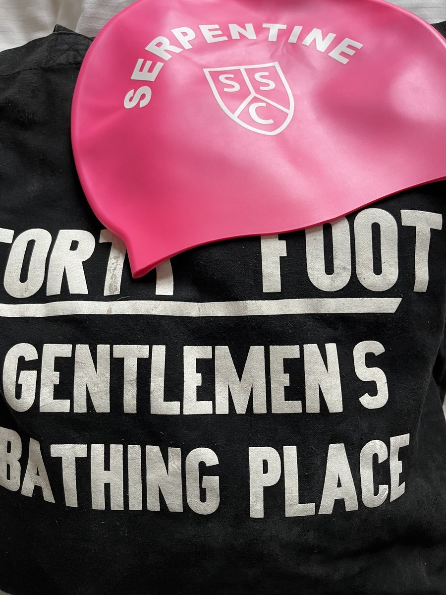 DunleavyBernard's tweet photo. @AtBarristers…the Forty Foot on tour as the Law Library Polar Bears join the Serpentine Swimming Club! Water Temp: 20.5 °C, Air Temp: 22.1 °C, Time: 12 Minutes #AtSwimTwoBarristers with @IanCallaway352 #Serpentine #HydePark #20thJuly #Swim285of365 https://t.co/h1V0C2vXVK