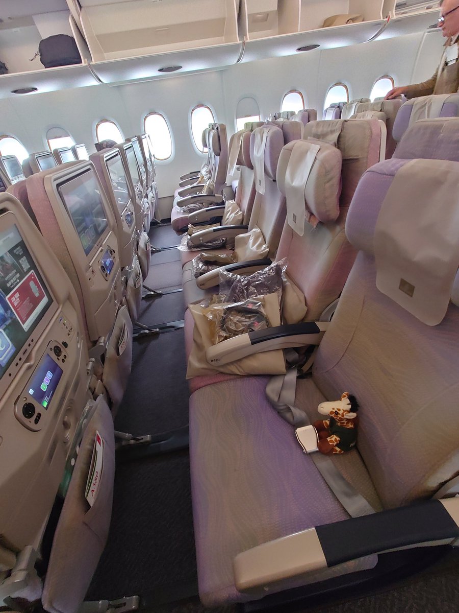 Azeem Yaseen tweet media