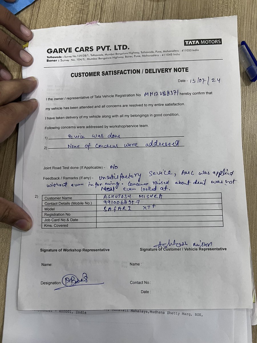ashutosh276's tweet photo. @tata_cars never fail to disappoint after 1 week of service getting to know software update was not done getting engine oil warning. Also feedback for servicing. @TataCompanies #SayNoToSafari #TATAIPL #TataMotors #TataSafari #TataMotorSucks https://t.co/7WWPaOknb8