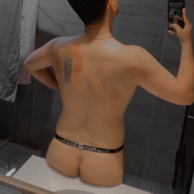 #NewProfilePic (新個人資料照片)