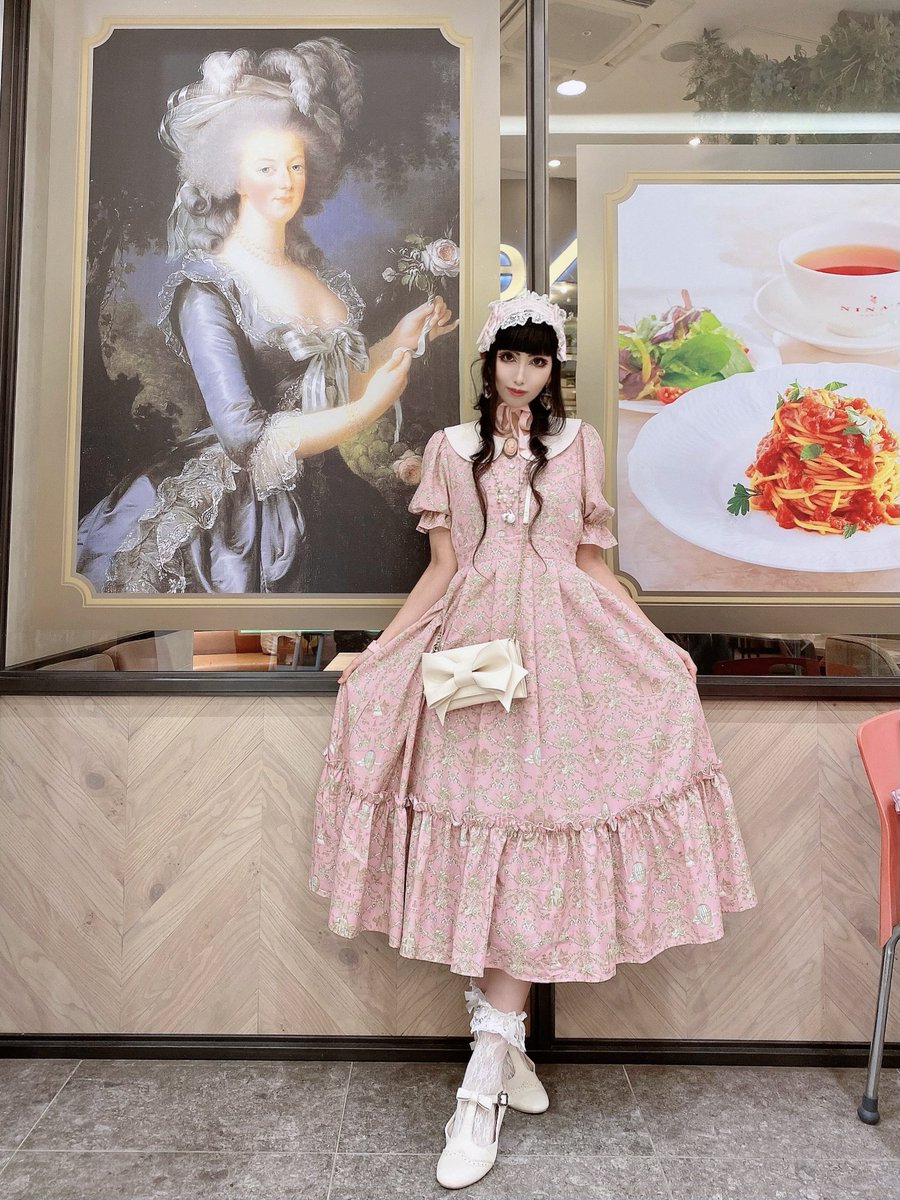 しまむら × 青木美沙子ちゃん × ニナス マリー・アントワネットと共に