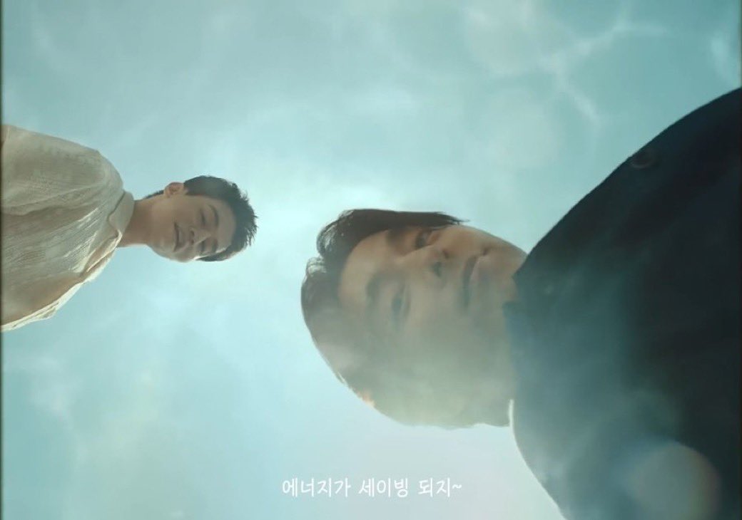 nandaebaksaram's tweet photo. BENİMKİLER😉🤫
#LeeDongWook 
#GongYoo https://t.co/CyF7ohhmyc