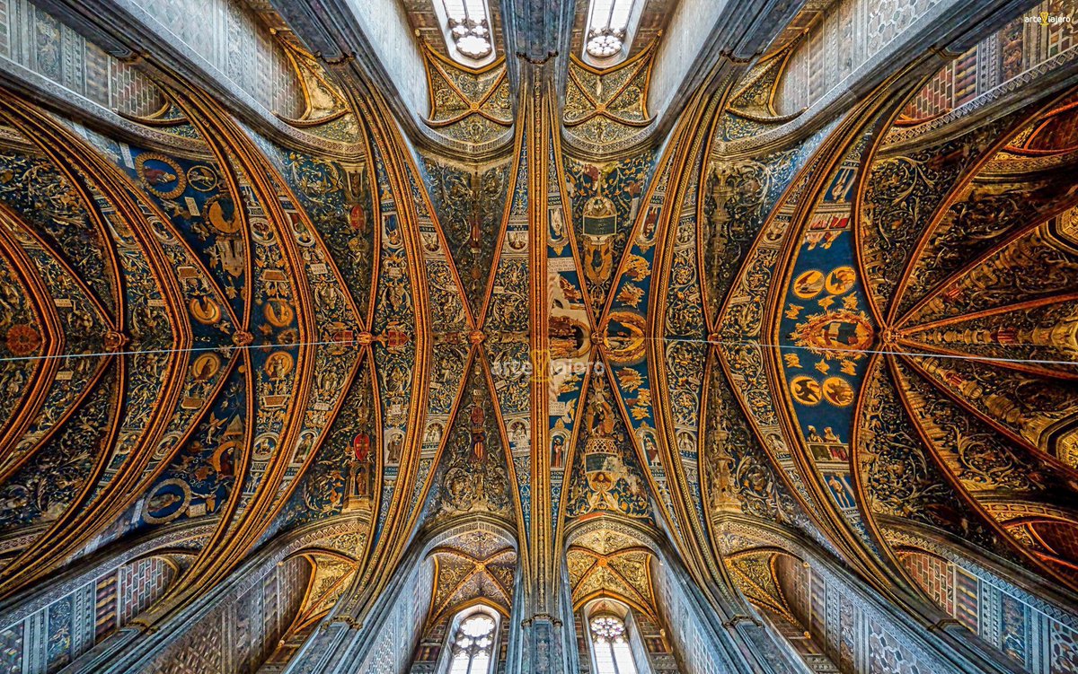 arteviajero_com's tweet photo. Catedral de Albi, considerada como la mayor catedral del Mundo construida en ladrillo. Además, es uno de los ejemplos más interesantes de arquitectura gótica en el sur de Francia
#FelizSabado #BuenosDias #photograghy https://t.co/Rm2IrmgkCK