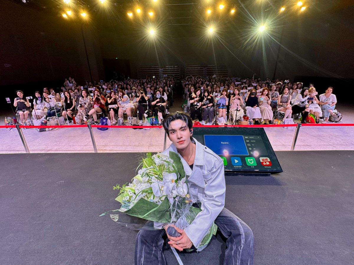 DomundiTV's tweet photo. จบลงไปเป็นที่เรียบร้อยแล้วกับงาน ‘N’ice Day Net’s Special Fan Meeting in China

ขอขอบคุณทุกคนที่มาเจอ “เน็ต” @netsiraphop ในวันนี้มาก ๆ นะคะ และขอขอบคุณทุกกำลังใจ ทุกการสนับสนุนที่มอบให้เน็ตเสมอมา ไว้พบกันใหม่โอกาสหน้าค่ะ 🫶✨️

Thank you everyone for coming to support ‘N’ice Day Net’s Special Fan Meeting in China. This event couldn't have happened without your love and support. See you again next time. 🥰

#NetFanMeetingInJiNan