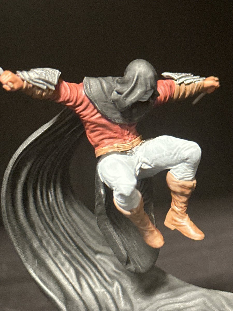 shadeand_shadow's tweet photo. New Miniture Listed! Corvus, the Silent Shadow is now available to upgrade your #dnd5e collection! #rogue #assassin #etsyfinds #miniaturepainting #pathfinder #AssassinCreedShadows #fantasy https://t.co/kURcdPP8tl