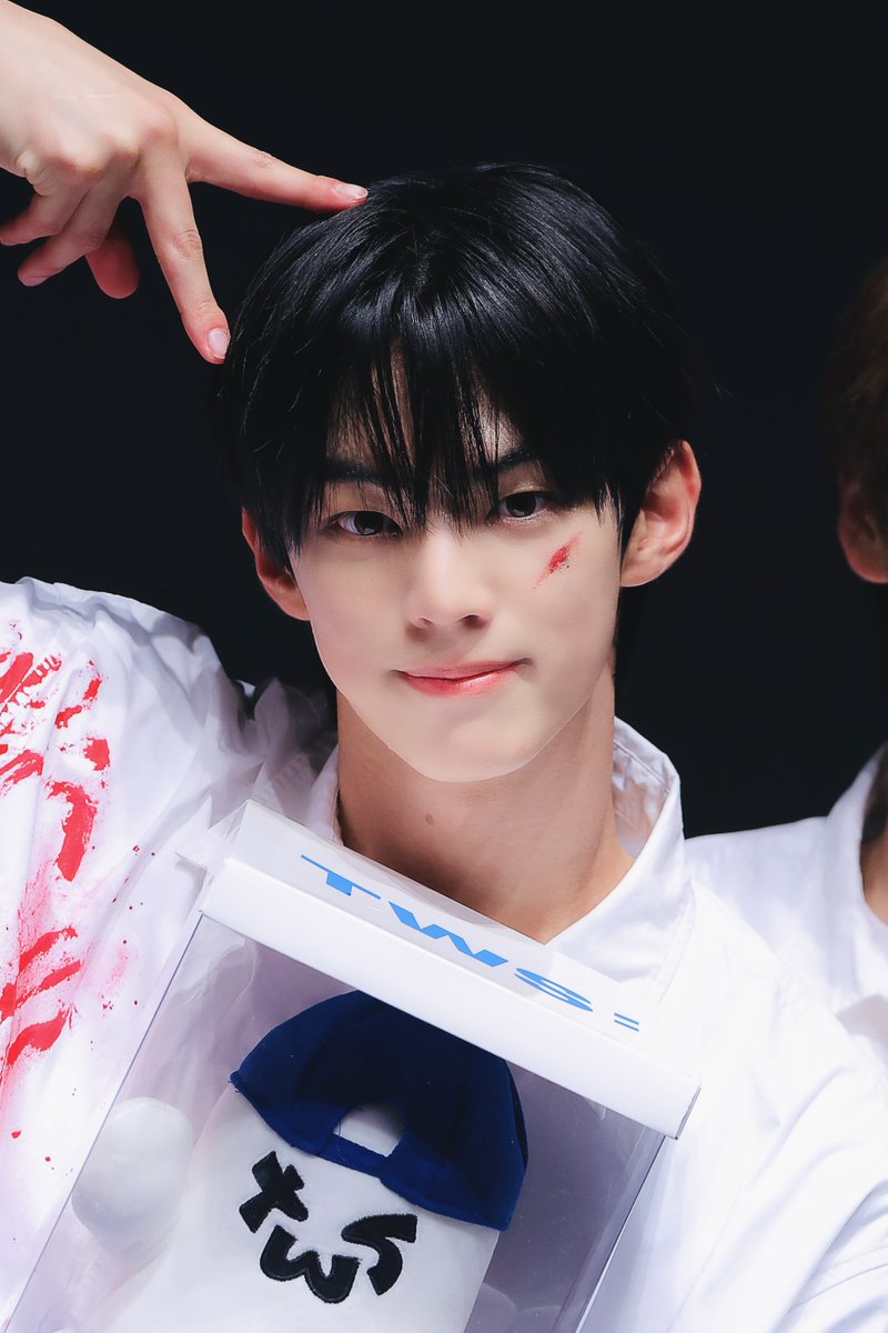bluedive_tws's tweet photo. 240719 #투어스 #TWS #도훈 #DOHOON