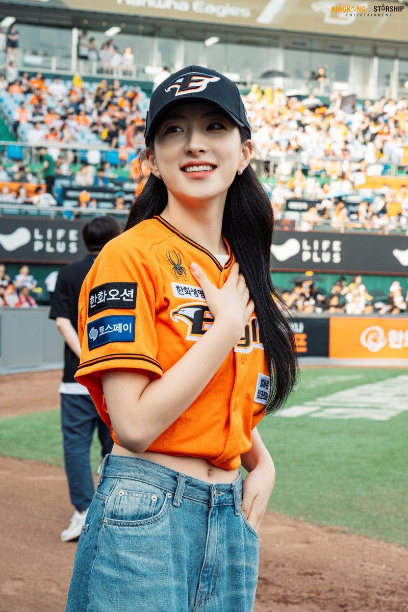 로 tweet media