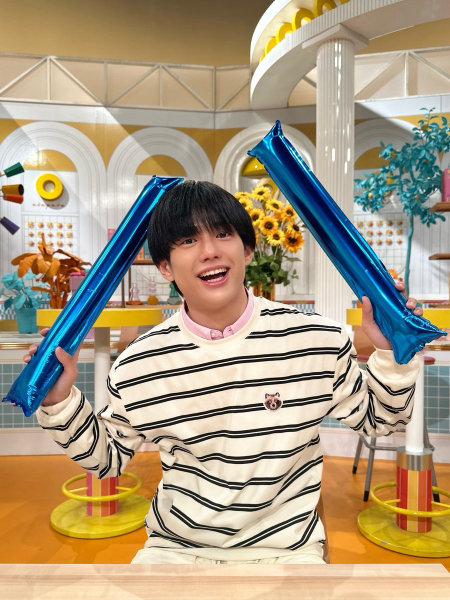 jr_official_X's tweet photo. 『 #あさパラＳ 』に #真弓孟之 が出演しました🌞

ご覧いただいた皆さま、ありがとうございました🌻🫧

素敵な週末を‼︎ 🎶/( ´ ▽ ` )\♬

#AmBitious https://t.co/WlDNLlu49c