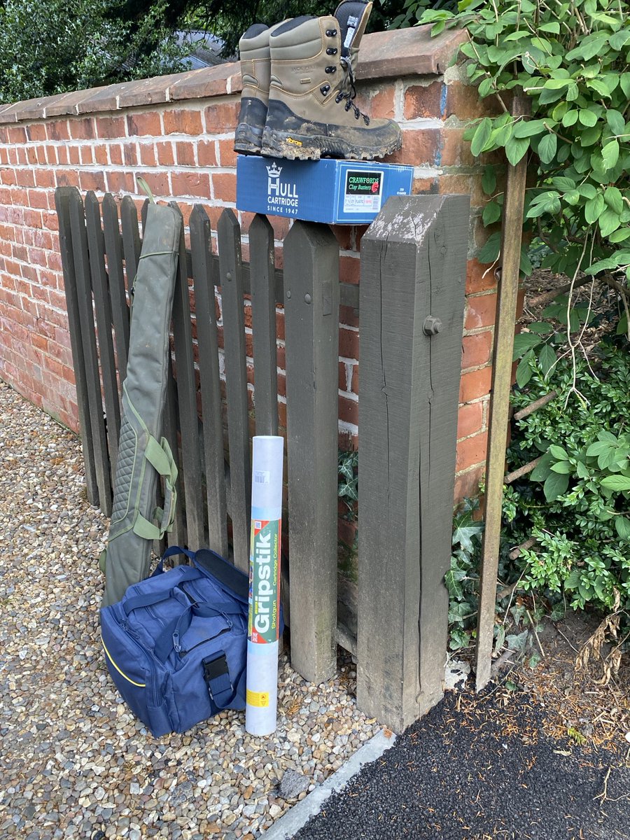 SouthWarbler's tweet photo. Awaiting my pick up for a 5000 Clay #SimGameDay in beautiful North Yorkshire ππ https://t.co/RlRzAIe6j5