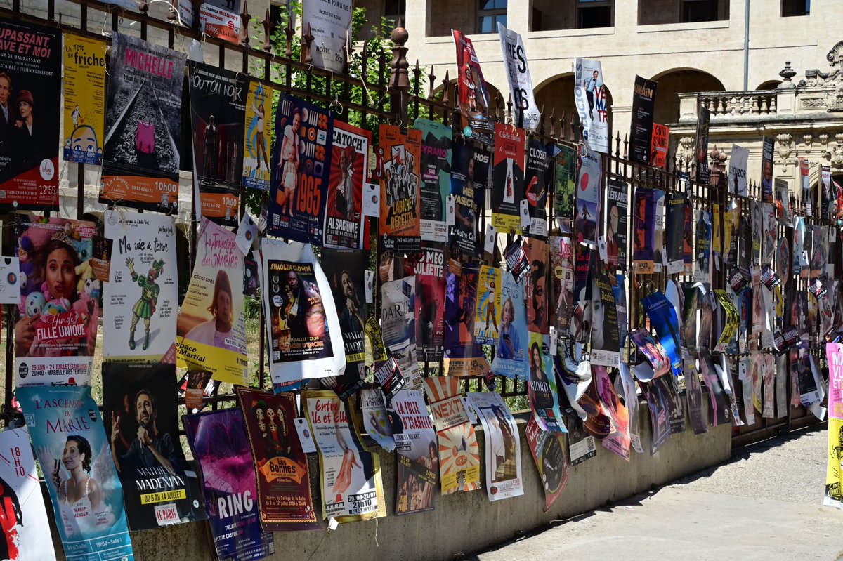 sceneweb's tweet image. [actu] @roza_lo Avignon Off : 2024, année de bascule ? urlz.fr/rk1G Le @festOffAvignon a présenté son pré-bilan. Une édition 2024 marquée, certes, par un contexte très particulier, mais où les tendances qui se dessinent, notamment celles de la précarité et de la…