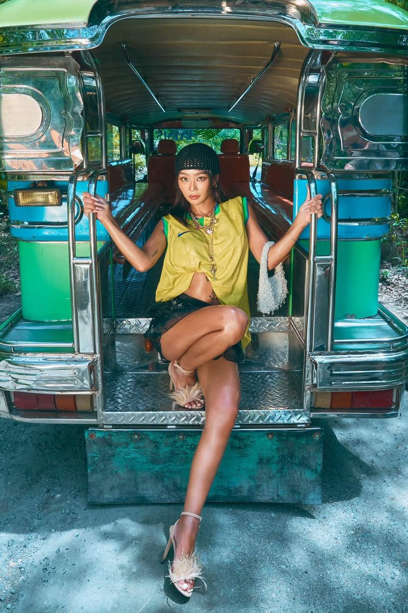 ecrunale's tweet photo. Hyorin really went out of her way to join the #NoToJeepneyPhaseout advocacy, ems 😌 (while also promoting Philippines' tourism, what a queen indeed ey 🤙)

#HYOLYN #효린 #8월12일 #Comeback #신곡 #Wait #놀러올래 https://t.co/xaFbz9ojEl