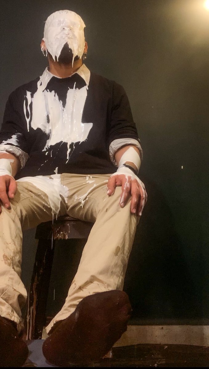 Who wants a milky  treat?🥛🎂 👣