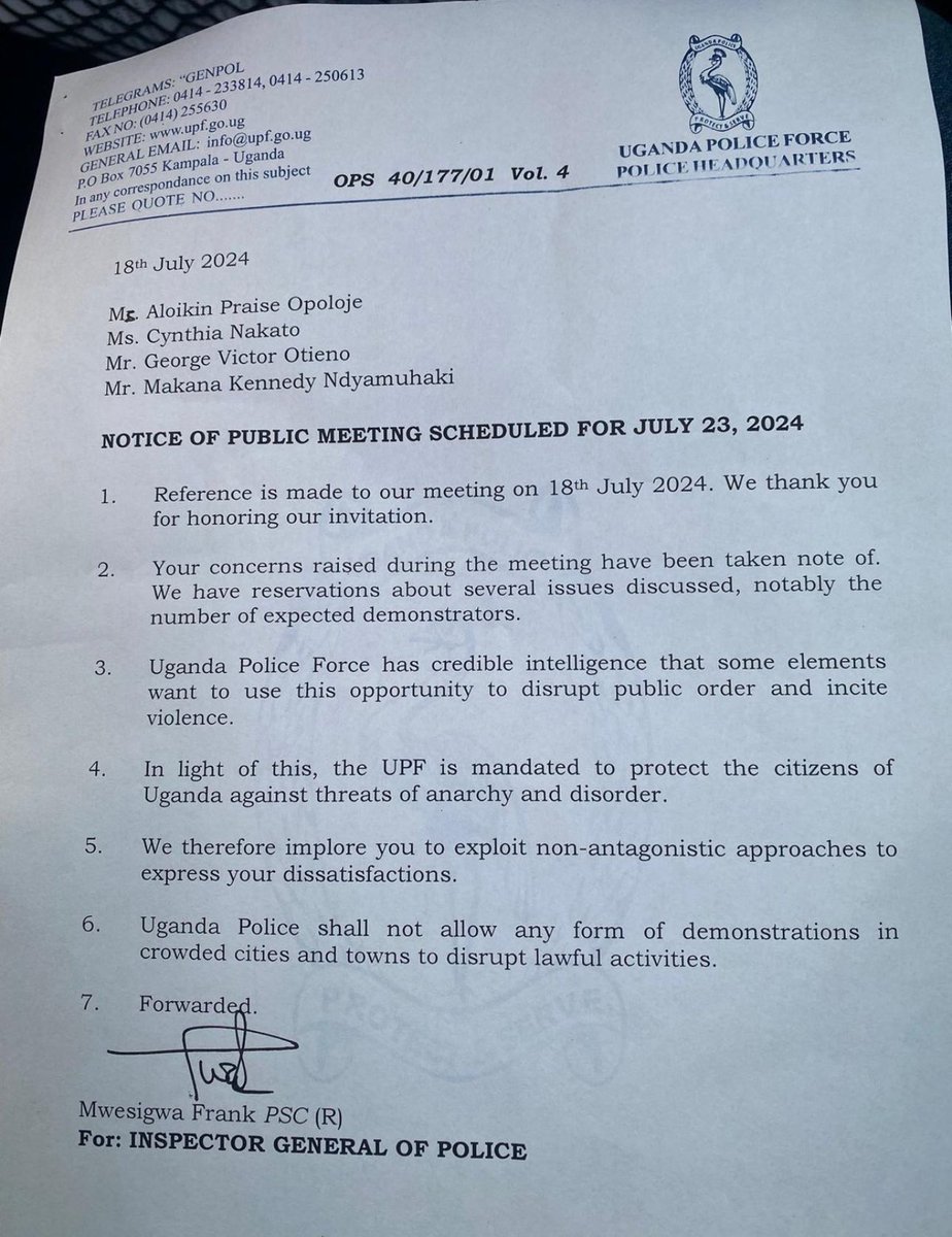LarryMadowo's tweet photo. Ugandan police and Kenyan police both claim to have “credible intelligence” in an attempt to block protests.
Africa is a country https://t.co/yhC3AgVFVn