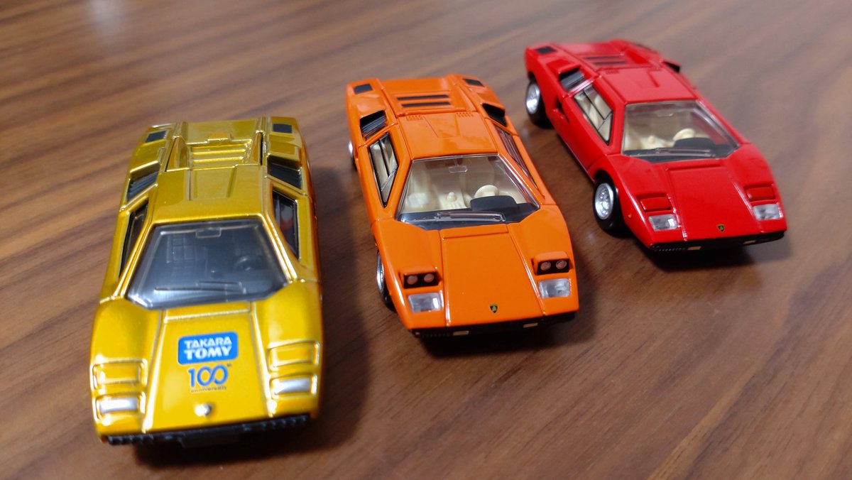 GIL24X1's tweet photo. 今日のCountach https://t.co/Qyfmnosw7Z