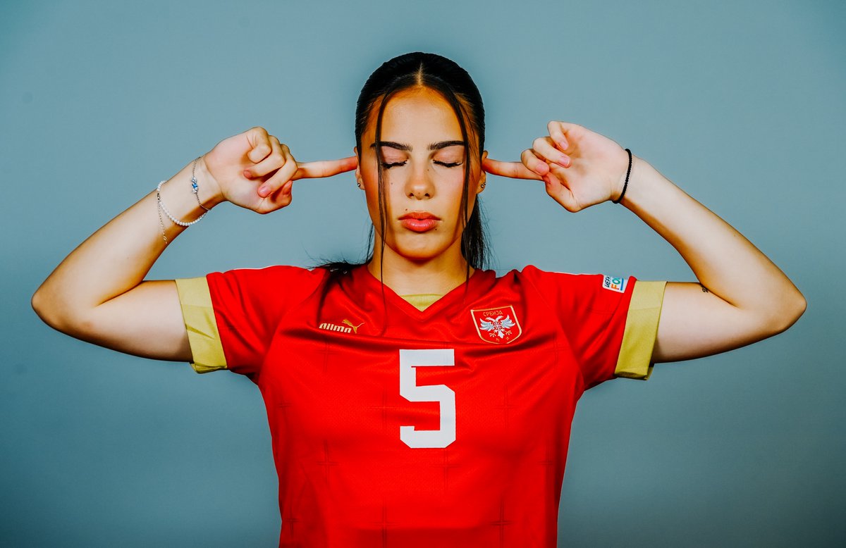 EintrachtFrauen's tweet photo. Letztes U19-EM-Gruppenspiel mit Serbien 🇷🇸🆚🇱🇹
Mina #Matijevic (die leider verletzungsbedingt fehlen wird) und Lejla #Sinanovic treffen um 17 Uhr auf Gastgeber Litauen - viel Erfolg! 🤞
📺 Live auf DAZN
#SGE #EintrachtFrauen 📸: UEFA https://t.co/IMWjJFqzLF