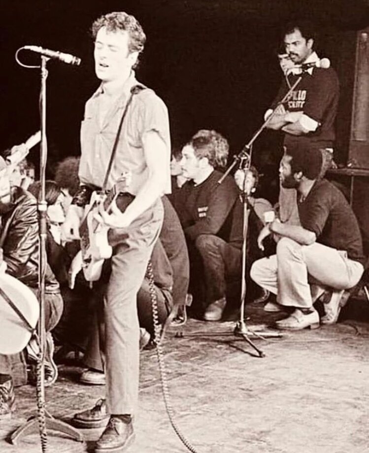 Carl Brid tweet media