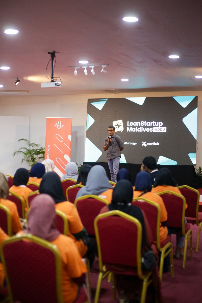Dhiraagu tweet media