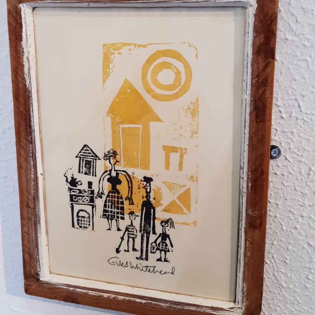 seasidemuseum's tweet photo. It's the last day of our Seaside Memories exhibition. A last chance to enjoy the joyous artwork and films by @gileswhiteheadartist with objects from our collection. Museum and shop open 11am to 4pm, Tuesday to Saturday.
#SeasideMemories #SellingExhibition #HerneBay #VisitLocal https://t.co/NOvEnpBJny