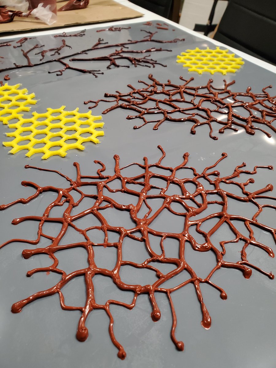 Creating a lot of acrylic textural elements to incorporate into this painting for my upcoming exhibition.  #painting #acrylic #texture #honeycomb #hexagon #molds