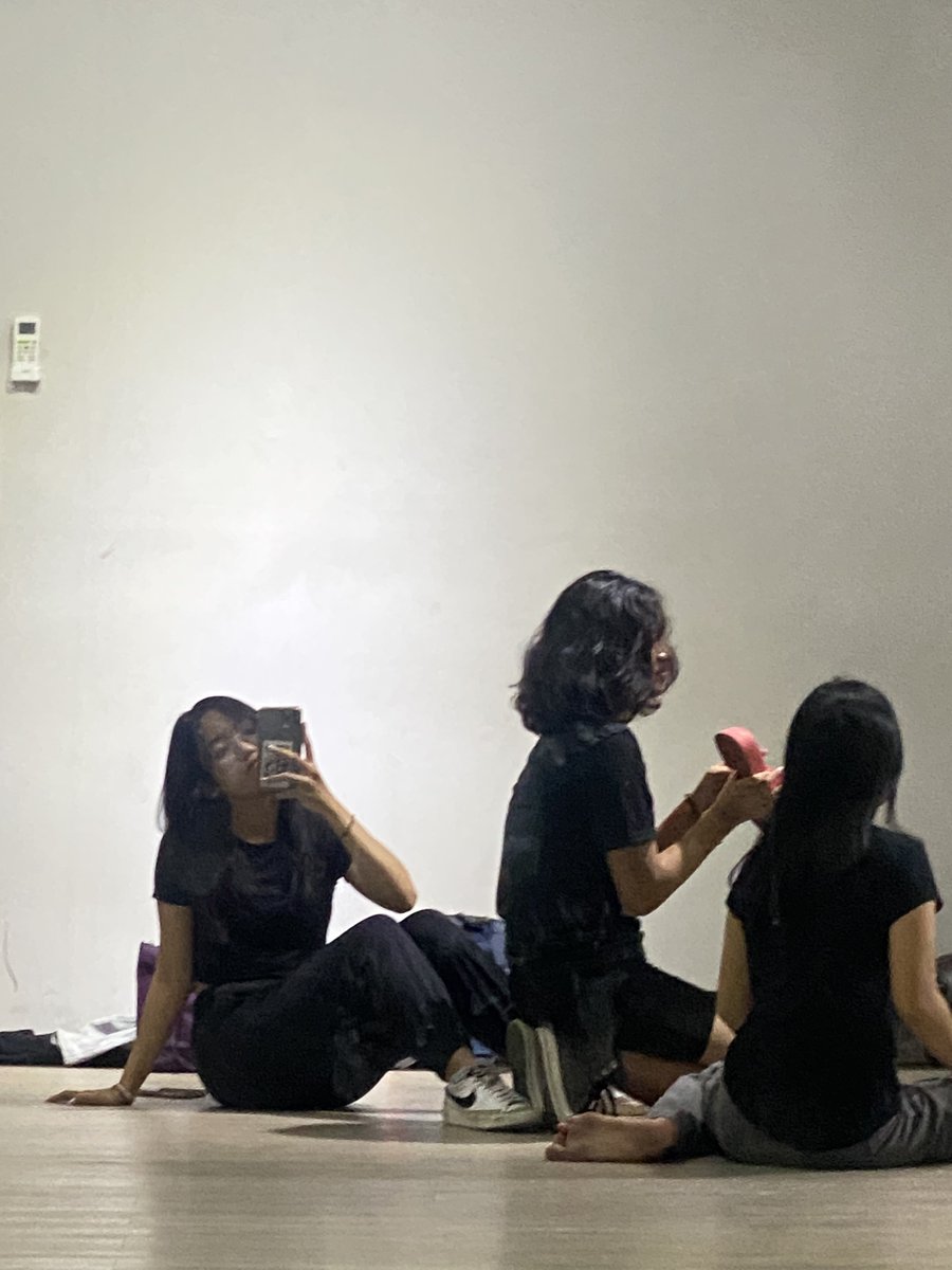 prsimary's tweet image. latihan dance koreo baruu setelah udah lama ga latihaaann :DD i miss dbl so muchh sekarang latihannya kalau ada event doang :&amp;lt;