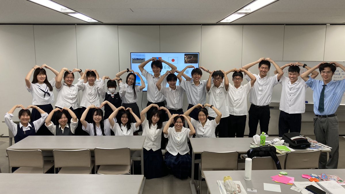 shizuokaprefBOE's tweet image. 今年の訪問団生徒20人が集まり、
オリエンテーションを行いました✨

当日まで2週間🗓️
プレゼンテーションや歌の
練習を行いました😄

#モンゴル高校生交流