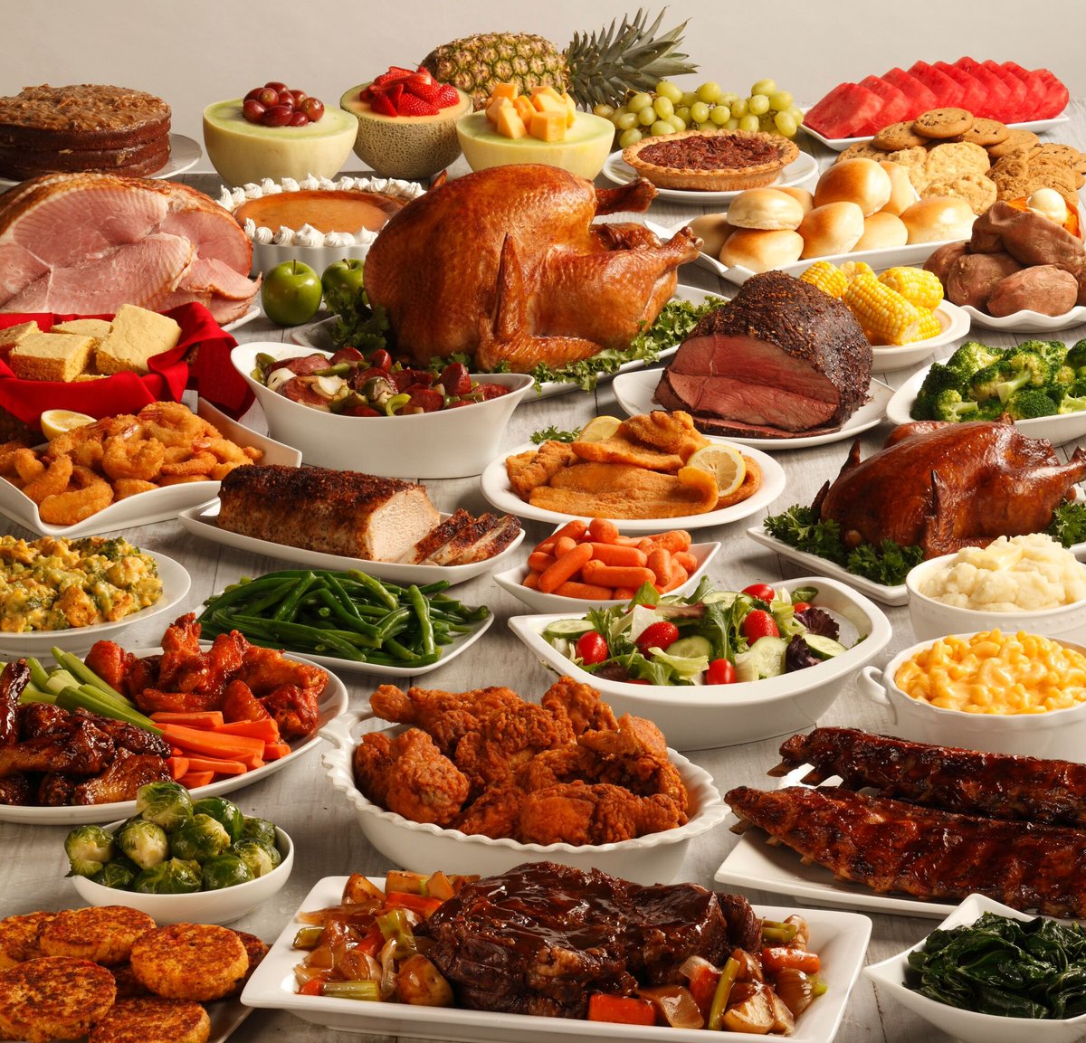 isadapizzaa's tweet photo. I looovveee eating 😍😍🤤🤤🤤 all this to myself #bigandproud https://t.co/Gv6eiNqlxZ