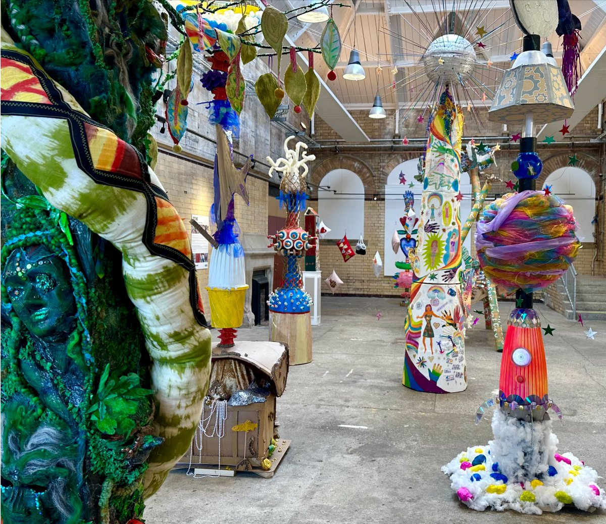 Old Parcels Office Artspace (@opoartspace) on Twitter photo TOTEMS - Opening Today!!!!!!
An amazing exhibition of co-created work by 6 artists and 6 community Groups
TOTEMS
20th July - 11th August
Thursday to Sunday
11am - 4pm
Admission Free
<a href="/thescarbfair/">The Scarborough Fair</a>
<a href="/ScarboroughWeb/">scarborough.co.uk</a> TOTEMS - Opening Today!!!!!!
An amazing exhibition of co-created work by 6 artists and 6 community Groups
TOTEMS
20th July - 11th August
Thursday to Sunday
11am - 4pm
Admission Free
<a href="/thescarbfair/">The Scarborough Fair</a>
<a href="/ScarboroughWeb/">scarborough.co.uk</a>