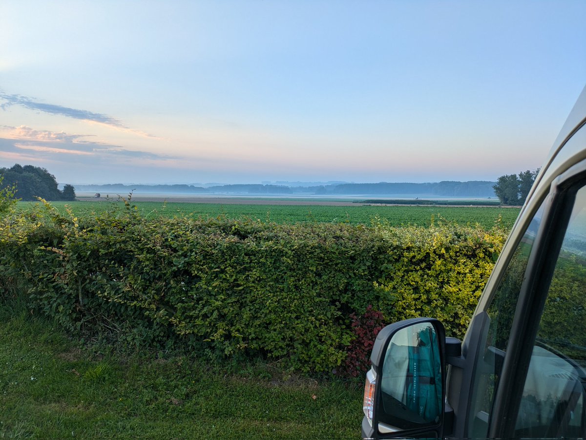 campervanfamfun's tweet photo. Beautiful morning in France. Off on our travels heading to Strasbourg today for some city camping at #campingdestrasbourg. Passing the battlefields of WW1 and thinking of the lives lost. #InMemoriam #AliceWinn #ReadTourExplore #literarytravels
@Media_CAMC
@alanrogers @CW_Guild https://t.co/hdwaYsaXP0