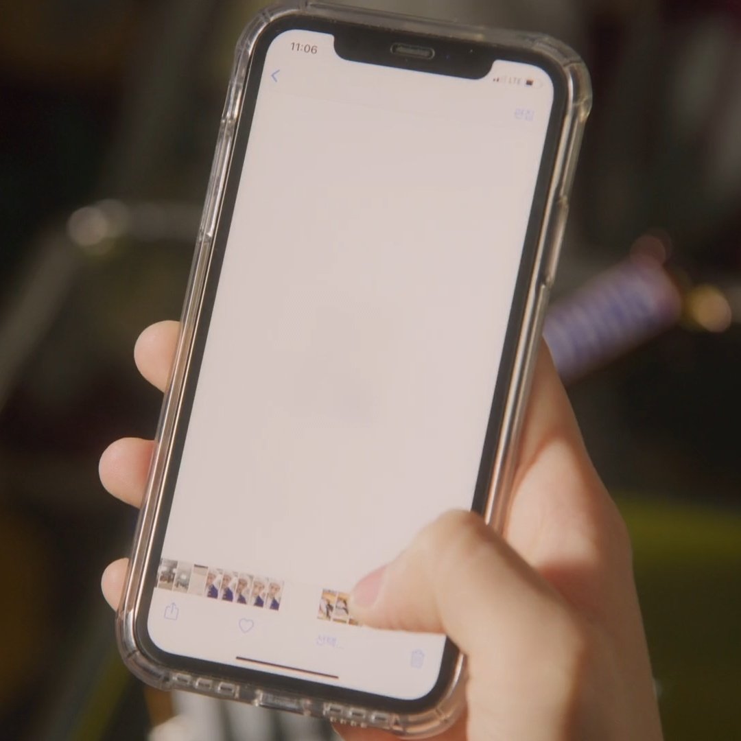 lshmialma's tweet image. #SemanticErrorEp5
No it was heartbreaking to see him deleting that photo🥺