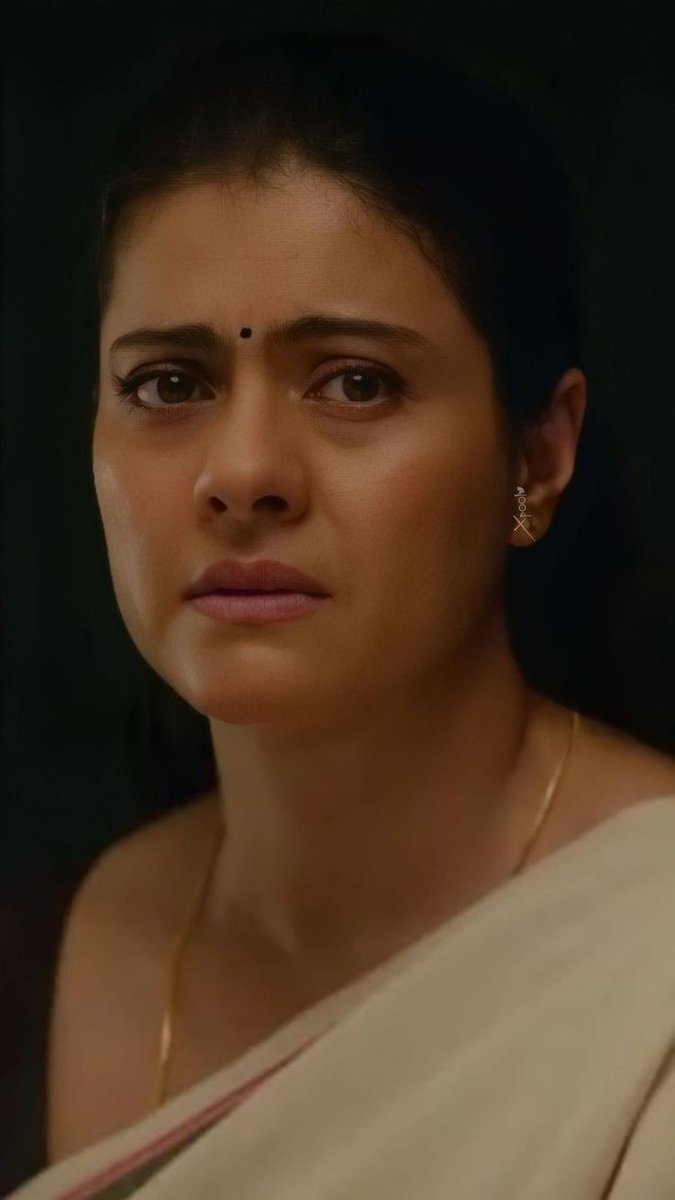 Incestraja3's tweet photo. (mom 10yrs back)
rowdy:eeroju tho nee mogudu chesina appu theeripoindi..Inka repatnunchi neeku puku gula untene ravochu😈
mom:chi..durmarguda..neevalla kadupochindi ra!
(present)
you:amma idigo!Naku ee uncle business ki 20 lakhs ichadu telsa
mom:eedu na meeda malli moju paddada🥺 https://t.co/Lkz5BksFm2