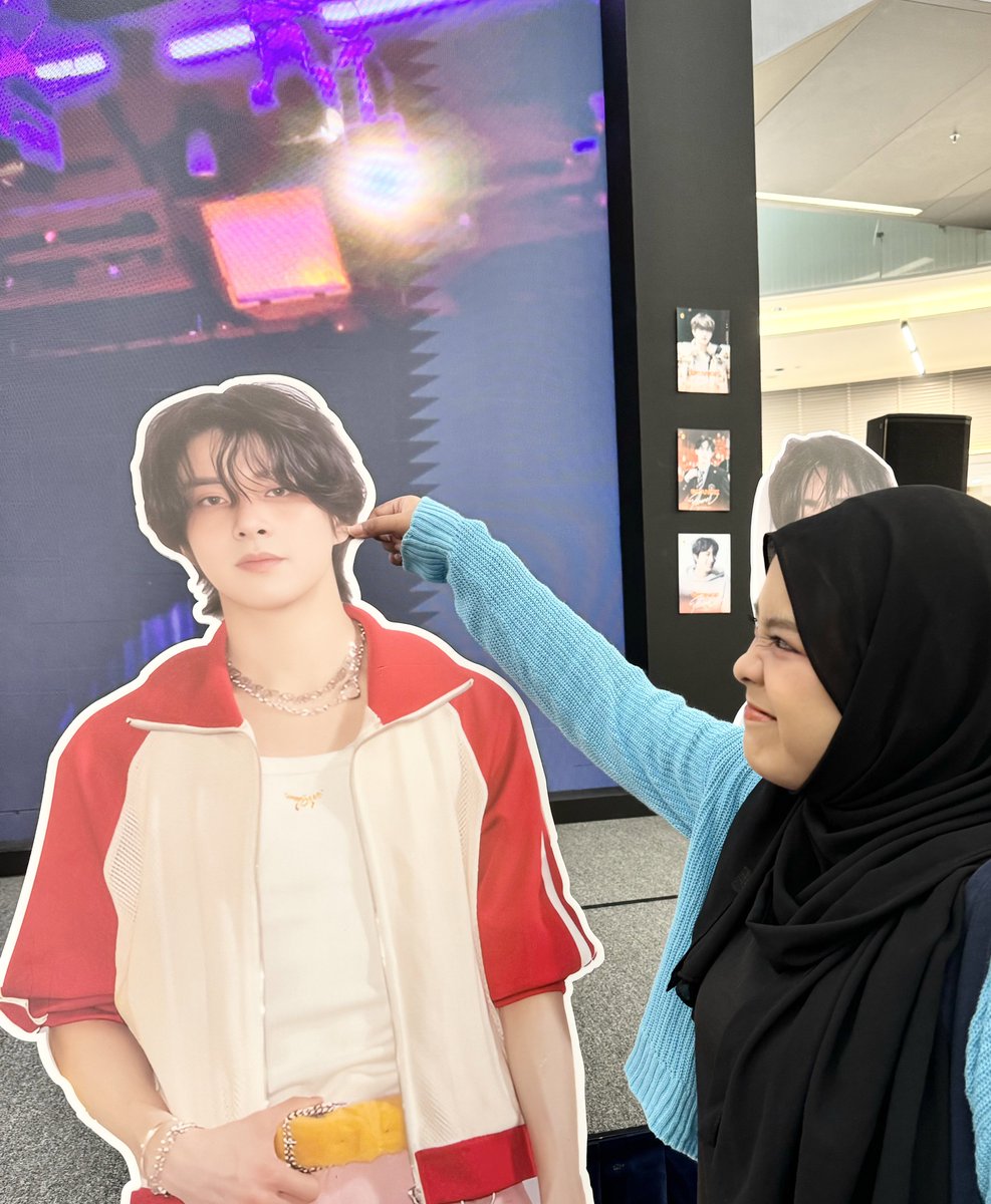 rockersunoo's tweet photo. for the hype and enhypen! 

#RomanceUntoldInKL 
#SUNOOStation @BELIFTLAB @ENHYPEN #ENHYPEN @ENHYPENMalaysia @entityofficials @sunoostation https://t.co/PgiNJJrVdd