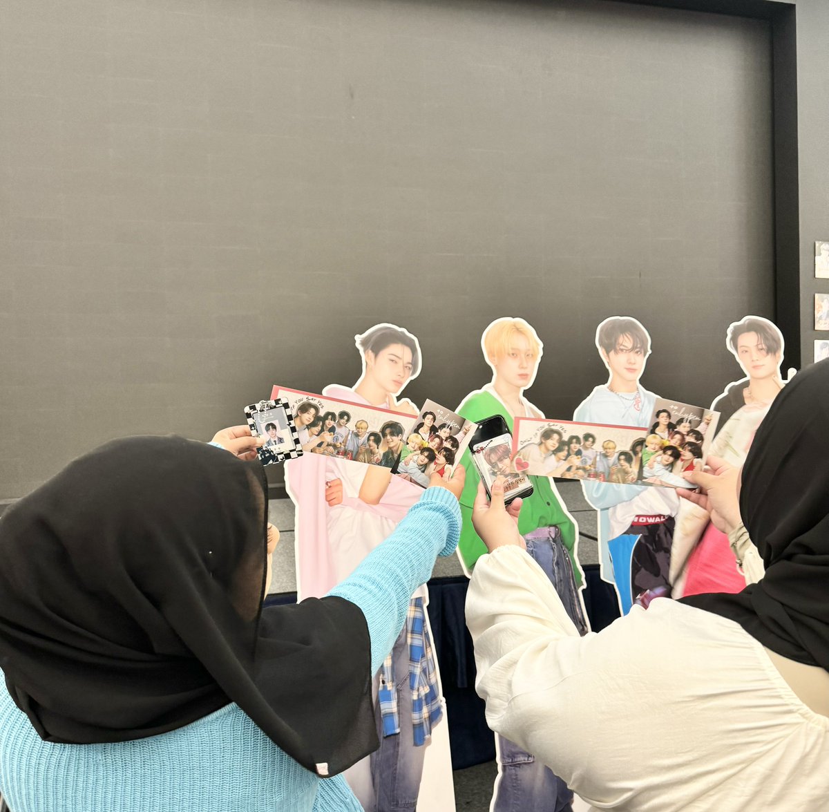 rockersunoo's tweet photo. for the hype and enhypen! 

#RomanceUntoldInKL 
#SUNOOStation @BELIFTLAB @ENHYPEN #ENHYPEN @ENHYPENMalaysia @entityofficials @sunoostation https://t.co/PgiNJJrVdd