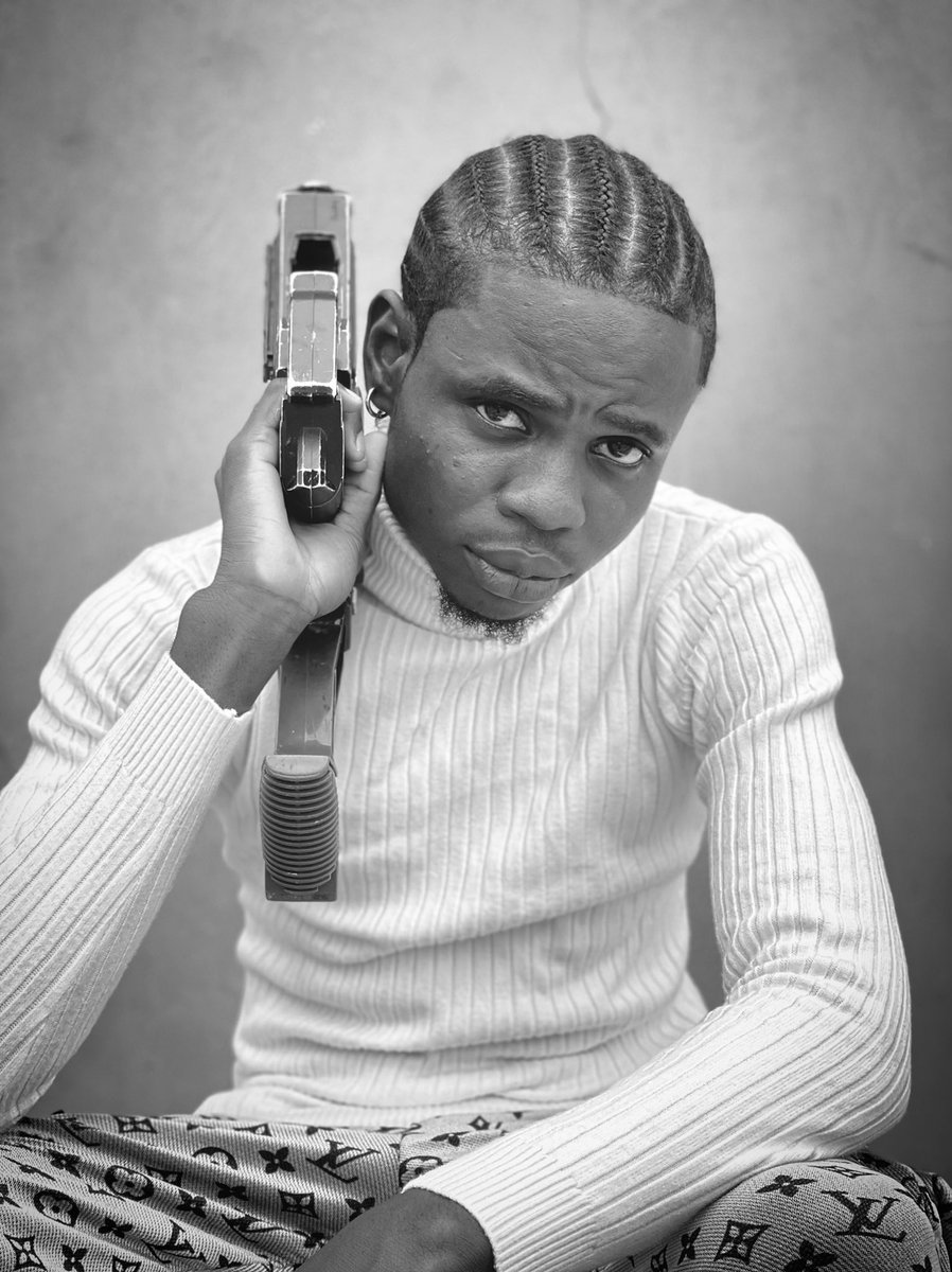 sureboy 2D world music tweet media