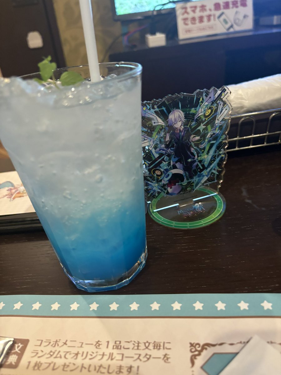 STlove_Enemin's tweet photo. 行ってきた！！！トトトー1人で食べるもんじゃなかった………1時間かけた……
でも楽しかったし美味しかった(≡3≡)
 #メルスト10年の輝跡展 https://t.co/ZNJbTUN4xa