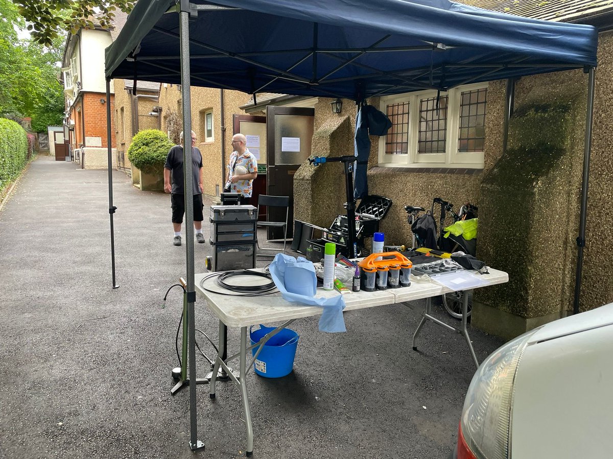 All set up and ready to fix bikes at ⁦<a href="/RecycleFYC/">RecycleFYC</a>⁩ Repair Cafe at ⁦<a href="/StMarysWoodford/">St Marys Woodford</a>⁩
