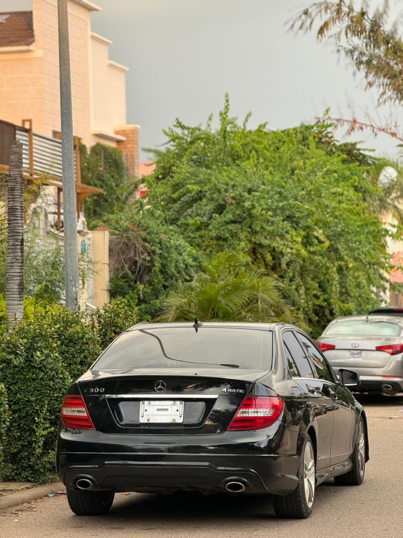 capt_muhammad's tweet photo. Buy and drive C300 2013 full option. https://t.co/06RxhWKZCr
