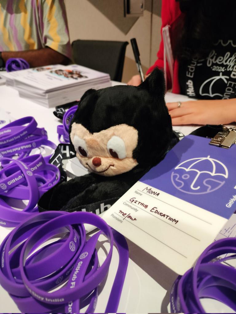 awwmikasa's tweet image. Hey! Mona here 👋 ☂️

#GitHubFieldDayIndia 
#GHFDIndia2024
@GHFieldDayIndia
@GitHubEducation