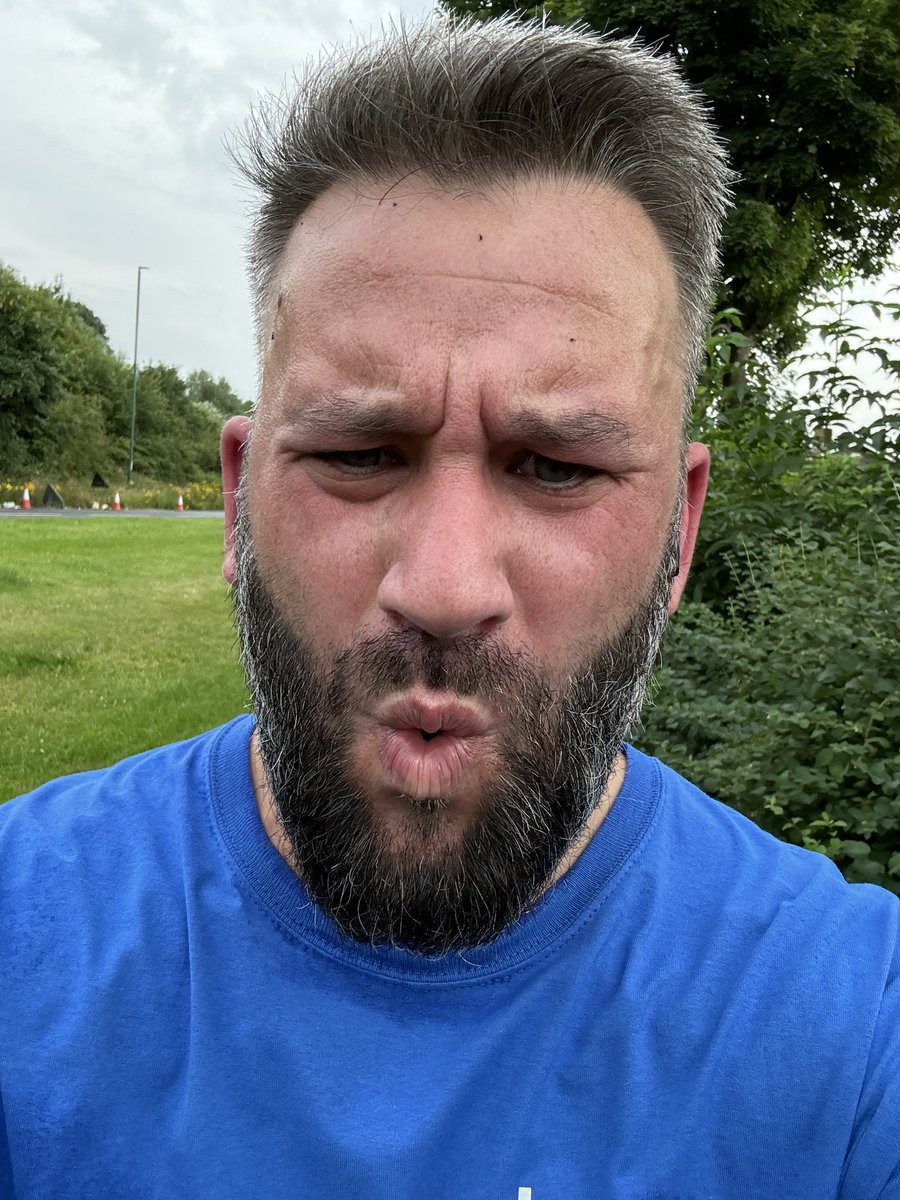cgpwhite83's tweet photo. Had an idea, started running it, got lost, had a breakdown… bon appetite. Slow walk home to recover. Please donate ⤵️

https://t.co/eP3jWHrO6R https://t.co/QjD6PEZr64