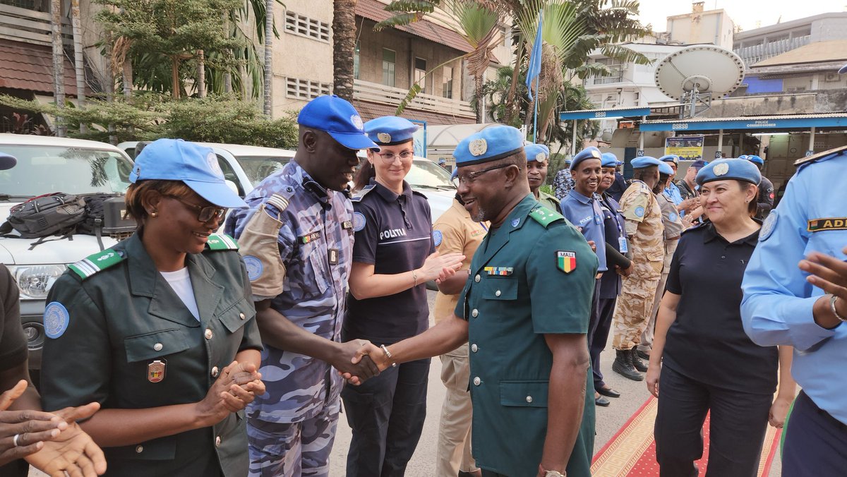Après trois et demi de service à la tête de la <a href="/MonuscoPolice/">MONUSCO POLICE</a> ,le général <a href="/berethem/">Mody Berethe</a> est arrivé à la fin de son mandat. Le tapis a été déroulé à son honneur pour avoir été un chef qui a su nous montrer que le succès se trouve dans le travail en équipe et la persévérance. <a href="/UNPOL/">United Nations Police</a>