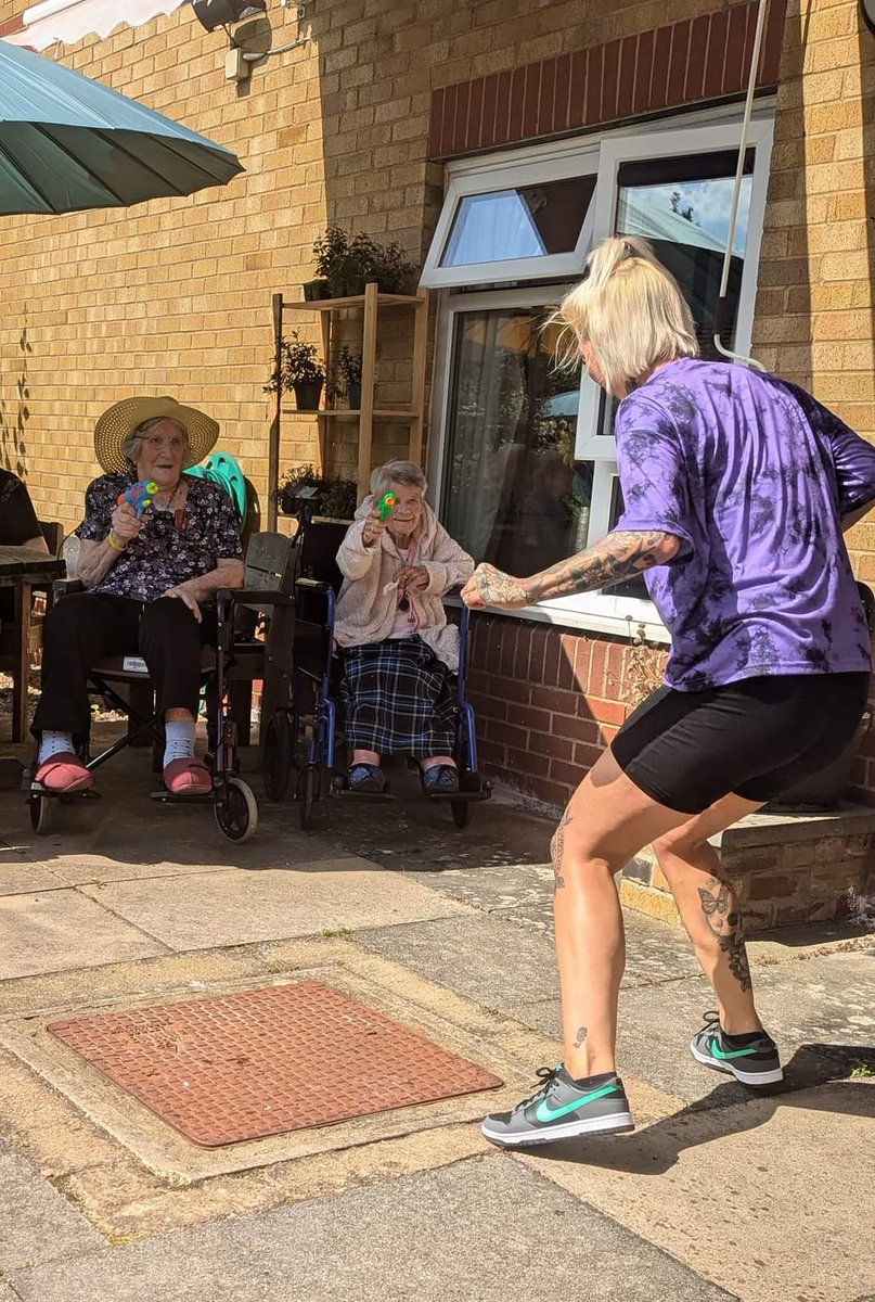 BiltonCourt's tweet photo. Residents loved soaking our staff today. 
I think the staff really welcomed it in this heat. ##biltoncourt #waterfight https://t.co/FGQ2KCMJ8H