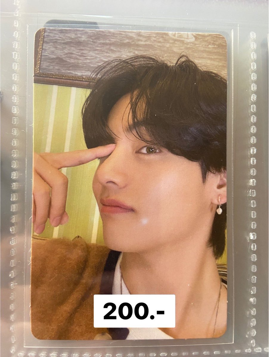 JinKpop12's tweet photo. ทักมาถามได้น๊าลดสุดๆแล้วค่ะ ส่งฟรีนะคะ 🙏🙏🙏
#ตลาดนัดบังทัน #ตลาดนัดรถไฟBTS #ตลาดนัดรถไฟบังทัน #ตลาดนัดรถไฟฟ้าบังทัน #ปล่อยของสะสมbts #ปล่อยของสะสมบังทัน #การ์ดบังทัน #การ์ดแทฮยอง ตามหา #ตลาดดนัดบังทัน  #การ์ดจองกุก #การ์ดยุนกิ #การ์ดวี https://t.co/g01Jzw32u6