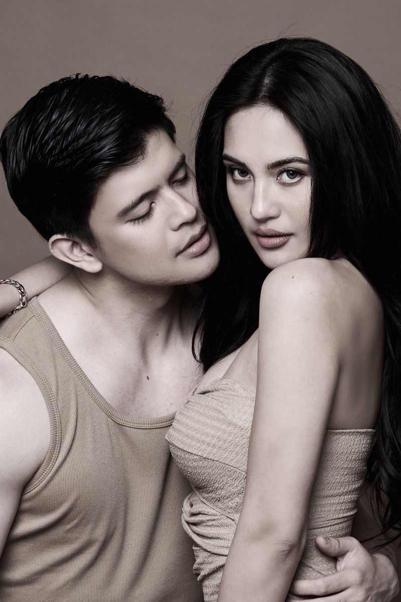 MyJaps's tweet photo. Happy birthday sa pinakamamahal ko! I love you so much @RAYVERCRUZ20 😍😍😍 https://t.co/Ant9LNLklM