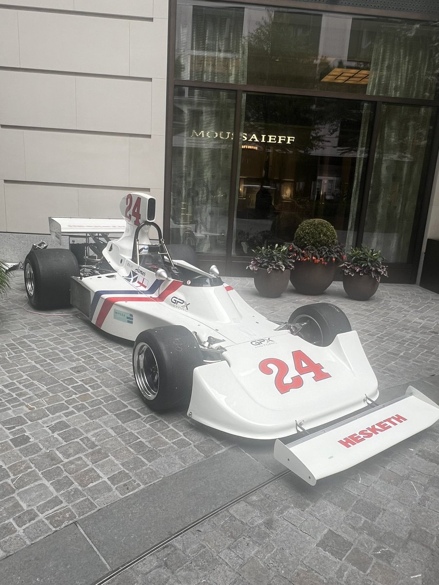 Throw back when I had James Hunt’s car in my hotel. What a piece of machinery! Fuel tank doubling as back seat. Like he said: “big balls” <a href="/thespafixer/">Steven Sykes</a> <a href="/v8oholic/">Steve </a>