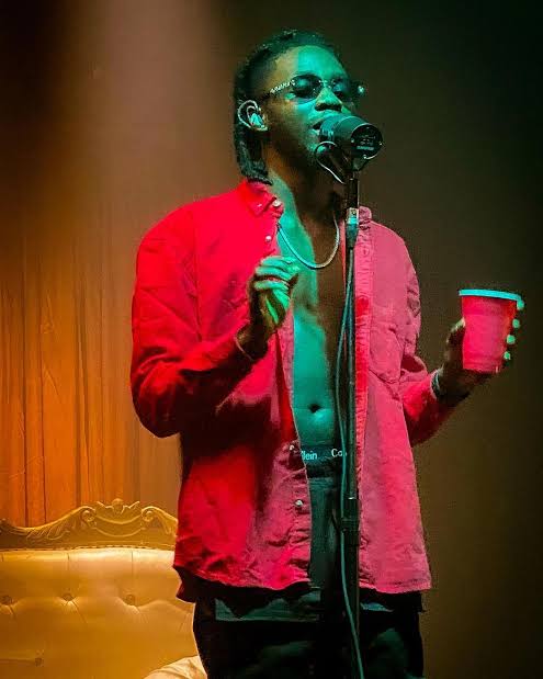 IkwerreStories's tweet photo. Stanley Omah Didia a.k.a Omah Lay was born in 1997, in Elele,Port Harcourt, Nigeria. 
The stage name Omah lay is a combination of the Ikwerre exclamation "lay" such as "Ndam lay, Nnam lay" which he combined to his name Omah for his stage name. 
Multi Award winner
Ikwerre Meká https://t.co/LOgu2FvJa4