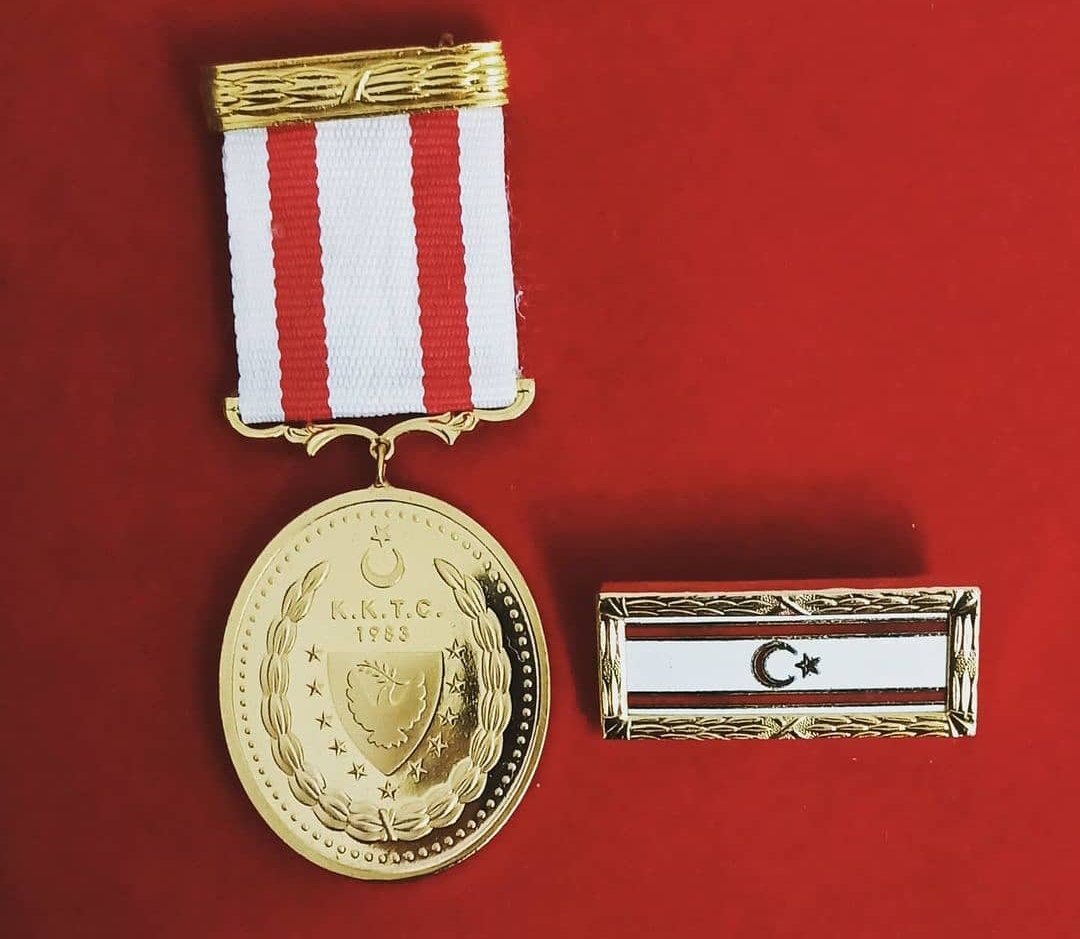ozkaptanserkan's tweet photo. Kıbrıs Barış Harekatı'nın 50. Yılında tüm şehit ve gazilerimize ve Kıbrıs Gazisi Rahmetli Babama saygıyla... https://t.co/q88wjxzMdG