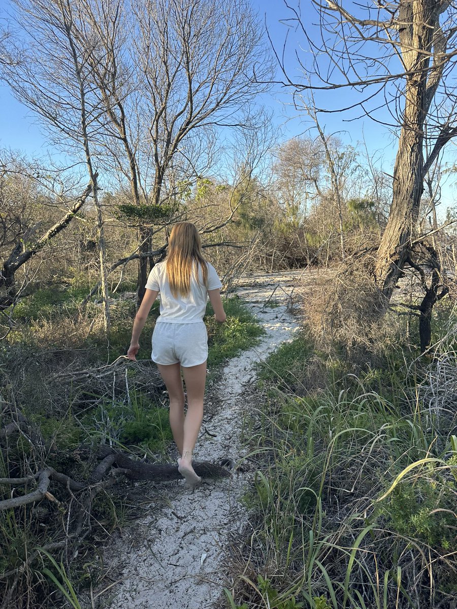 RobPaxevanos's tweet photo. Nature lovers  visiting the Sunshine Coast - may I suggest the walk from Happy Valley South along Bribie Island?   
We just did it again, beautiful backdrops, Sea-life &amp; Wildlife along the way…restaurants back at the start 🏝️ 🎣🏄🏽‍♂️🐳 🍲🍹 🎉
@VisitCaloundra 
@sunshinecoastoz https://t.co/3ZRL9FuJnc