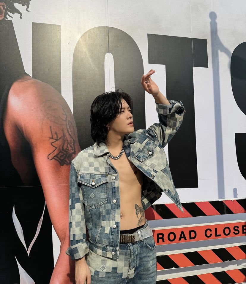 rayisrotting's tweet photo. nakamoto yuta ur so sexy https://t.co/NiY5TdBhwn