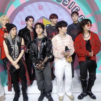 Mrs.bang tweet media